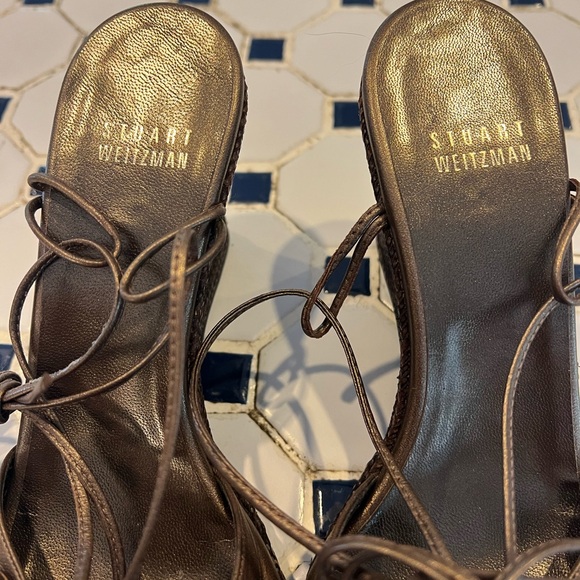 EUC SZ6 StuartWeitzman Lace up Rhinestone Bronze Wedges - Picture 3 of 4